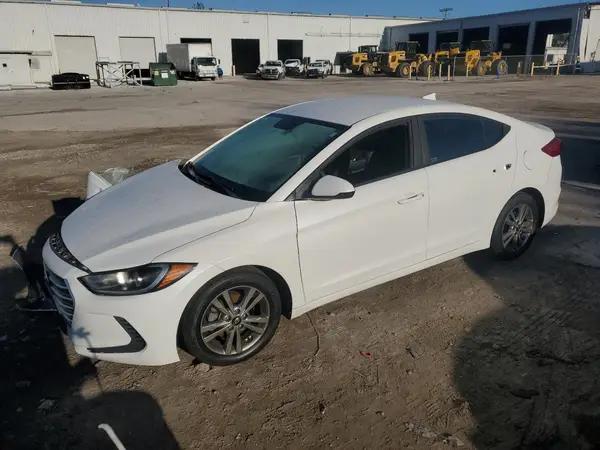 5NPD84LF2JH253830 2018 HYUNDAI ELANTRA - Image 1