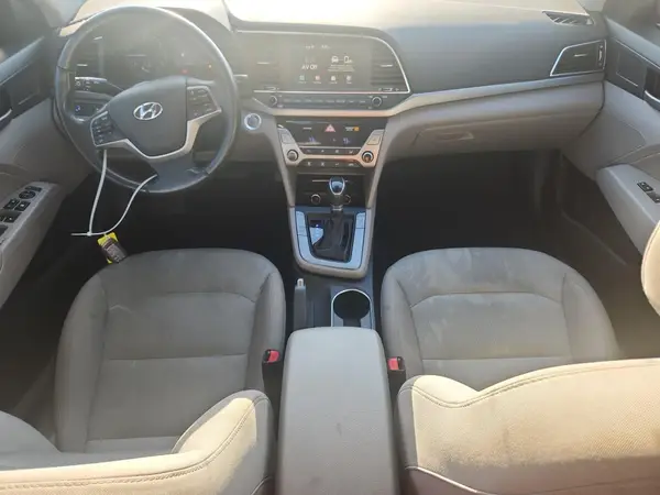 5NPD84LF2JH259675 2018 HYUNDAI ELANTRA - Image 8