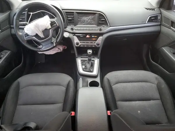 5NPD84LF2JH260681 2018 HYUNDAI ELANTRA - Image 8