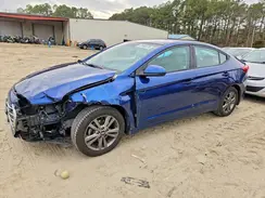 5NPD84LF2JH261006 2018 HYUNDAI ELANTRA