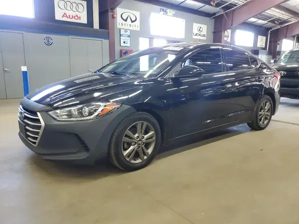 5NPD84LF2JH261992 2018 HYUNDAI ELANTRA - Image 1