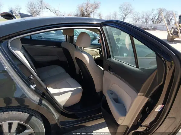 5NPD84LF2JH262530 2018 HYUNDAI ELANTRA - Image 8