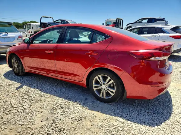 5NPD84LF2JH264262 2018 HYUNDAI ELANTRA - Image 2