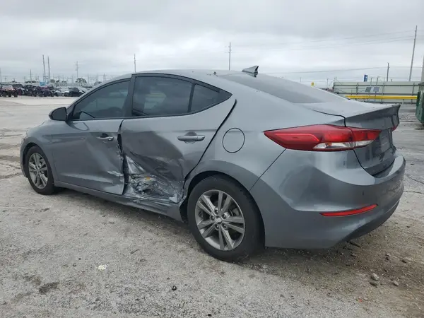 5NPD84LF2JH266478 2018 HYUNDAI ELANTRA - Image 2
