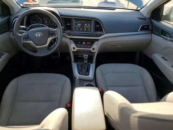 5NPD84LF2JH267890 2018 HYUNDAI ELANTRA - Image 8