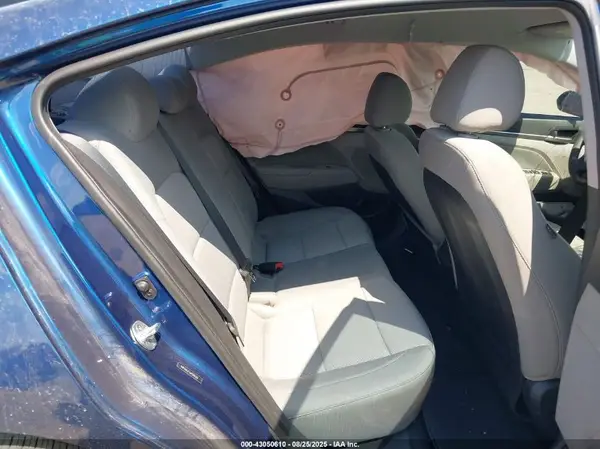 5NPD84LF2JH268361 2018 HYUNDAI ELANTRA - Image 8
