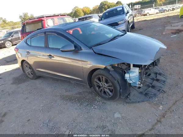5NPD84LF2JH270255 2018 HYUNDAI ELANTRA - Image 1