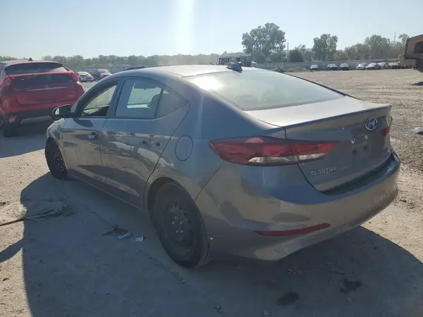 5NPD84LF2JH273852 2018 HYUNDAI ELANTRA - Image 2