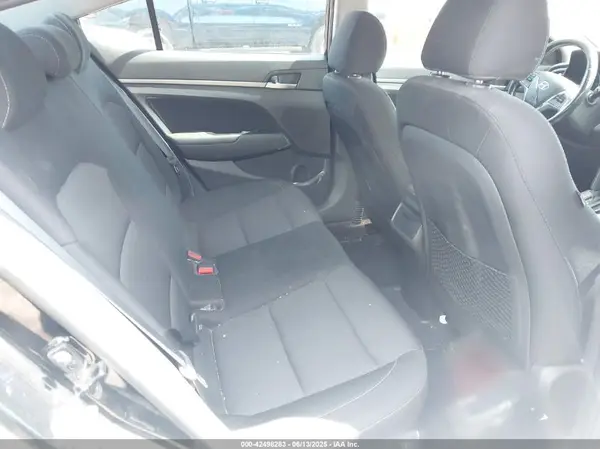 5NPD84LF2JH275746 2018 HYUNDAI ELANTRA - Image 8
