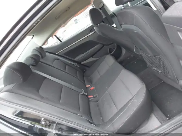 5NPD84LF2JH278405 2018 HYUNDAI ELANTRA - Image 8