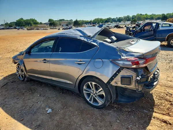 5NPD84LF2JH279196 2018 HYUNDAI ELANTRA - Image 2