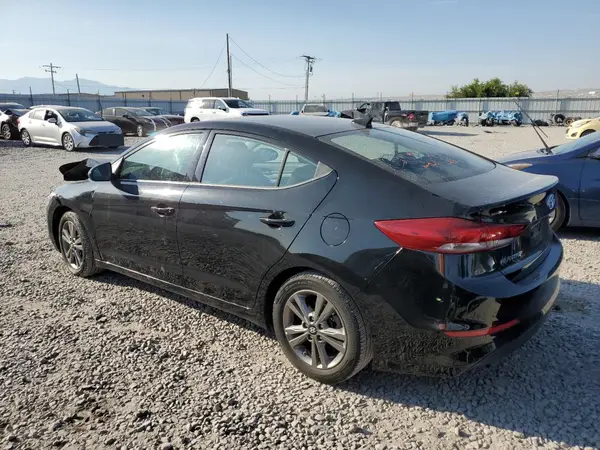 5NPD84LF2JH281773 2018 HYUNDAI ELANTRA - Image 2