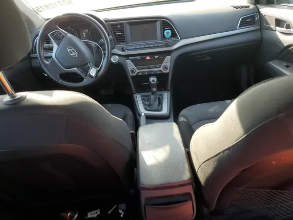 5NPD84LF2JH281773 2018 HYUNDAI ELANTRA - Image 8