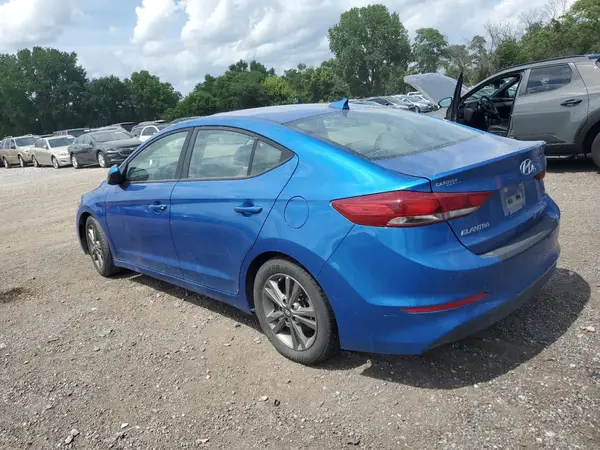 5NPD84LF2JH288190 2018 HYUNDAI ELANTRA - Image 2