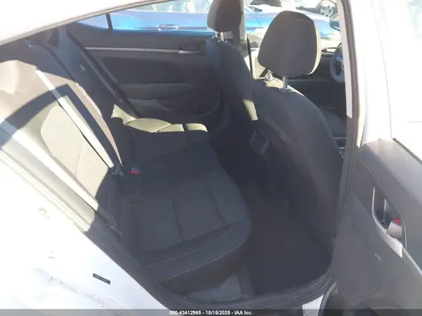 5NPD84LF2JH289114 2018 HYUNDAI ELANTRA - Image 8