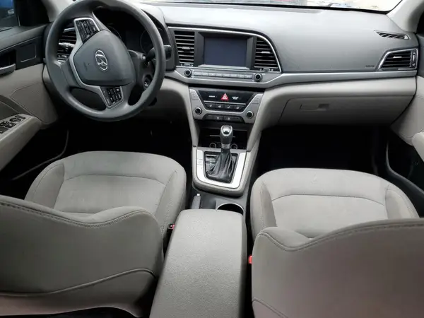 5NPD84LF2JH289209 2018 HYUNDAI ELANTRA - Image 8