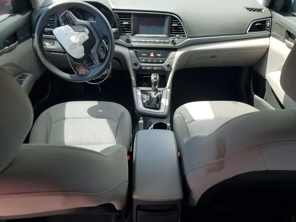 5NPD84LF2JH289890 2018 HYUNDAI ELANTRA - Image 8