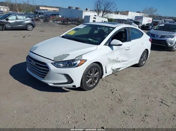 5NPD84LF2JH290179 2018 HYUNDAI ELANTRA - Image 2