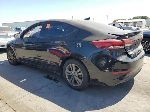 5NPD84LF2JH293258 2018 HYUNDAI ELANTRA - Image 2