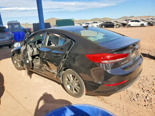 5NPD84LF2JH294300 2018 HYUNDAI ELANTRA - Image 2