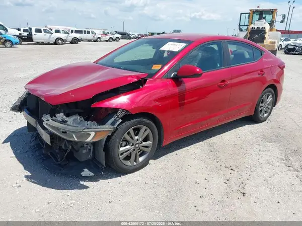 5NPD84LF2JH295236 2018 HYUNDAI ELANTRA - Image 2