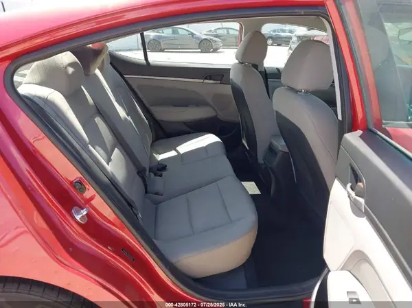 5NPD84LF2JH295236 2018 HYUNDAI ELANTRA - Image 8