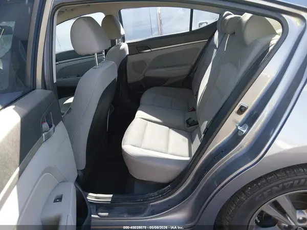 5NPD84LF2JH297682 2018 HYUNDAI ELANTRA - Image 8