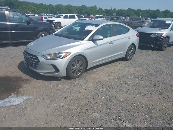 5NPD84LF2JH298119 2018 HYUNDAI ELANTRA - Image 2