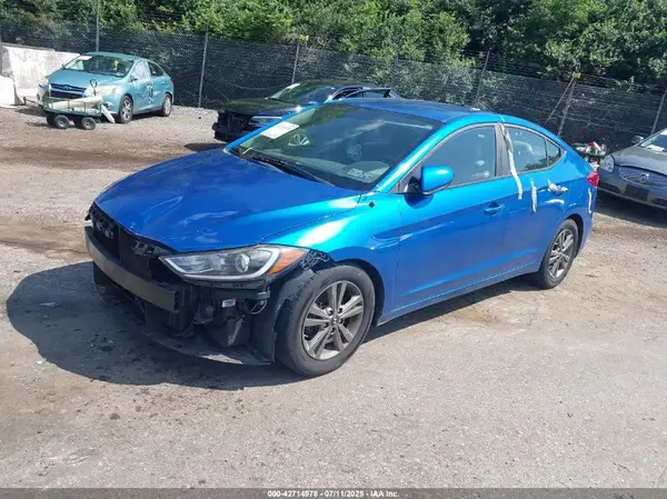 5NPD84LF2JH299884 2018 HYUNDAI ELANTRA - Image 2