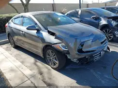 5NPD84LF2JH300161 2018 HYUNDAI ELANTRA
