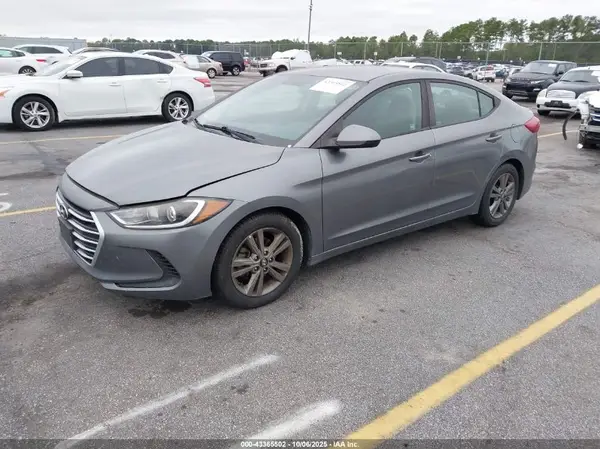 5NPD84LF2JH300306 2018 HYUNDAI ELANTRA - Image 2