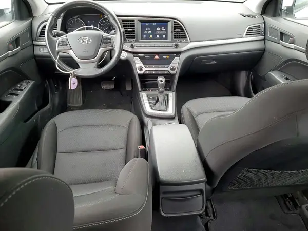 5NPD84LF2JH300421 2018 HYUNDAI ELANTRA - Image 8