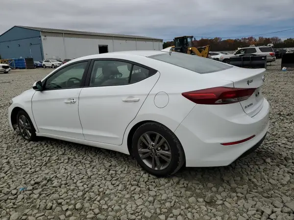 5NPD84LF2JH304730 2018 HYUNDAI ELANTRA - Image 2