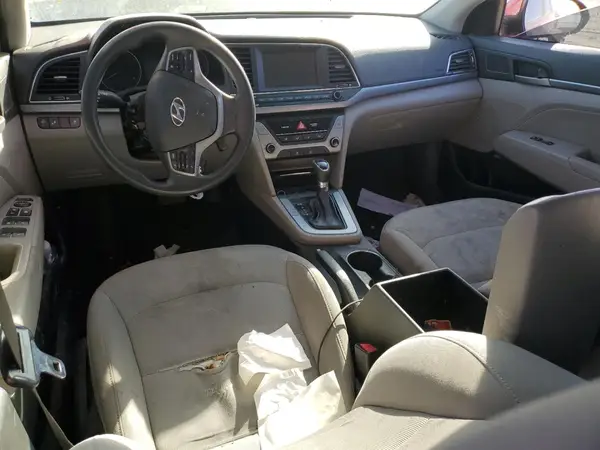 5NPD84LF2JH305733 2018 HYUNDAI ELANTRA - Image 8