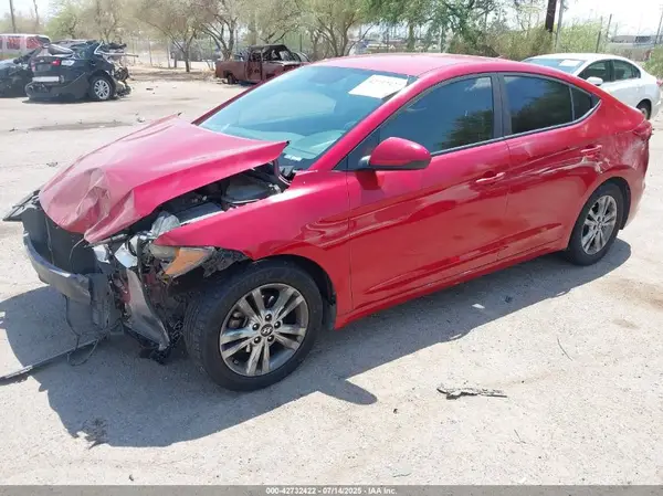 5NPD84LF2JH307207 2018 HYUNDAI ELANTRA - Image 2