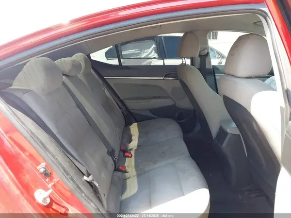 5NPD84LF2JH307207 2018 HYUNDAI ELANTRA - Image 8