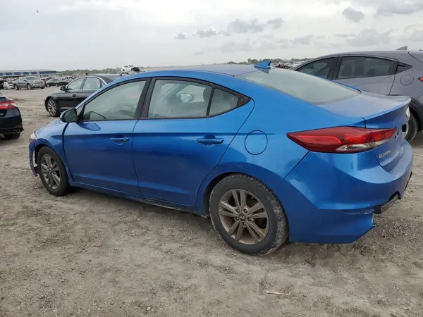 5NPD84LF2JH308471 2018 HYUNDAI ELANTRA - Image 2