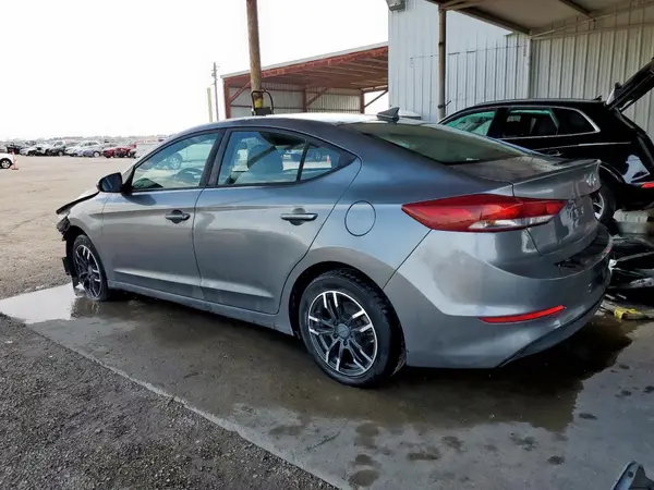 5NPD84LF2JH308874 2018 HYUNDAI ELANTRA - Image 2