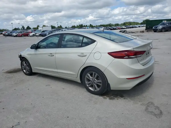 5NPD84LF2JH309572 2018 HYUNDAI ELANTRA - Image 2