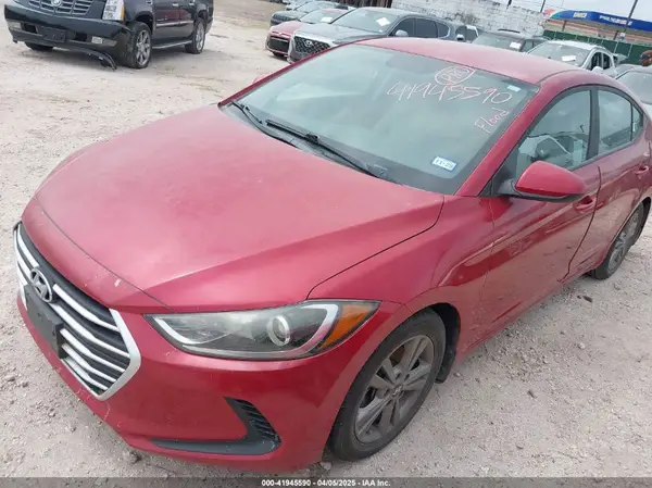 5NPD84LF2JH309765 2018 HYUNDAI ELANTRA - Image 2