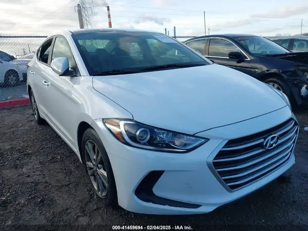 5NPD84LF2JH309829 2018 HYUNDAI ELANTRA - Image 1
