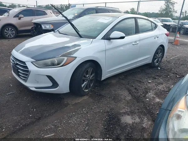 5NPD84LF2JH311290 2018 HYUNDAI ELANTRA - Image 2