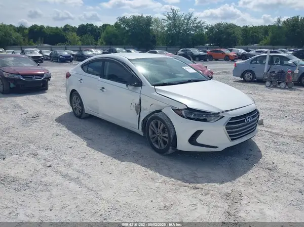 5NPD84LF2JH312455 2018 HYUNDAI ELANTRA - Image 1