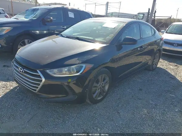 5NPD84LF2JH312651 2018 HYUNDAI ELANTRA - Image 2