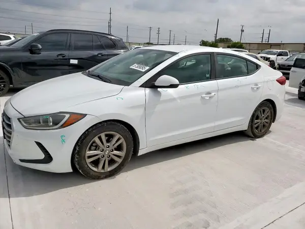 5NPD84LF2JH314223 2018 HYUNDAI ELANTRA - Image 1