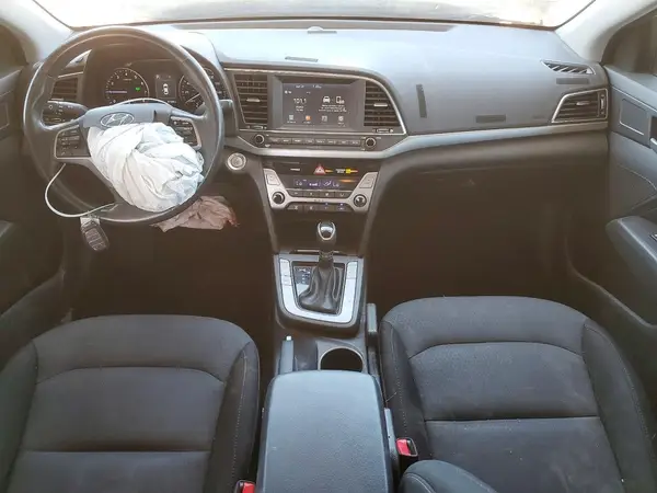 5NPD84LF2JH319602 2018 HYUNDAI ELANTRA - Image 8