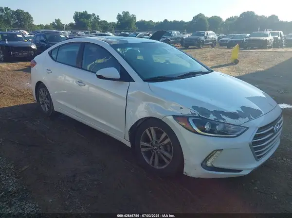 5NPD84LF2JH320183 2018 HYUNDAI ELANTRA - Image 1