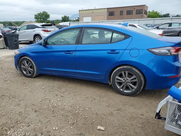 5NPD84LF2JH320474 2018 HYUNDAI ELANTRA - Image 2