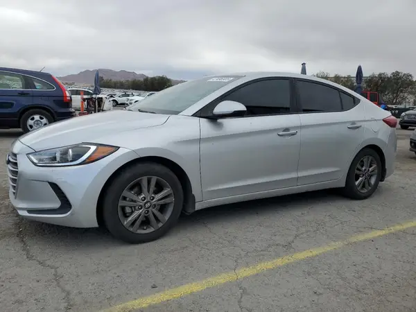 5NPD84LF2JH321740 2018 HYUNDAI ELANTRA - Image 1
