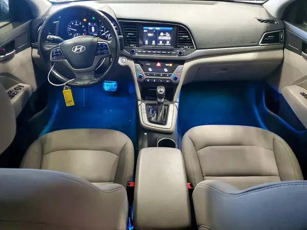 5NPD84LF2JH323018 2018 HYUNDAI ELANTRA - Image 8